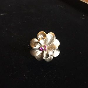 Lia Sophia wildflower ring size 6